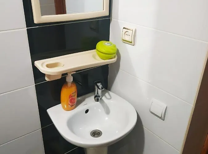 V Ulyanu بيت ضيافة